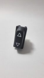 کلید شیشه بالابر سمند ساده ویژه (کروز - ساپکو) برند MERAL - تصویر 3